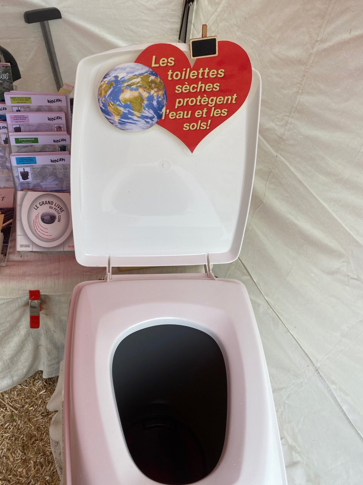 Toilettes sèches unitaires